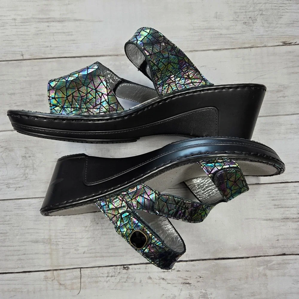 Alegria Loti Wedge Sandals Women 40 Multicolor Holographic Mosaic Leather Straps